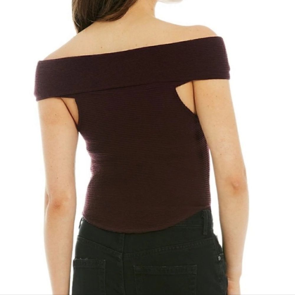 Free People Maroon Off Shoulder This Cutie Top in Black Raisin Size L NWT - Picture 8 of 11